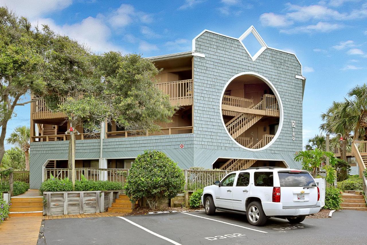 Apartment Hibiscus 303 D