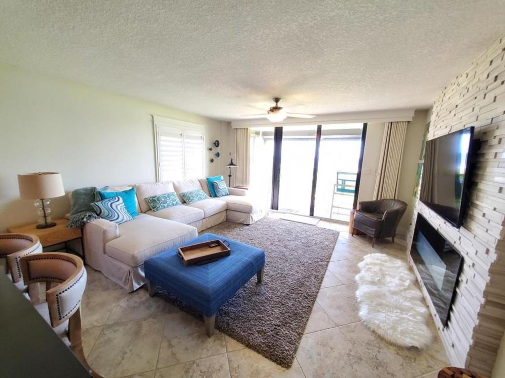 Dollar 101 Apartment *