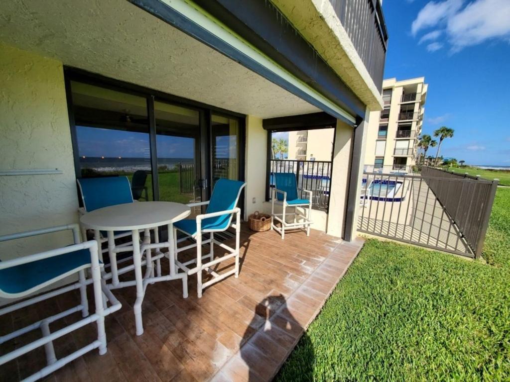 Dollar 101 Apartment