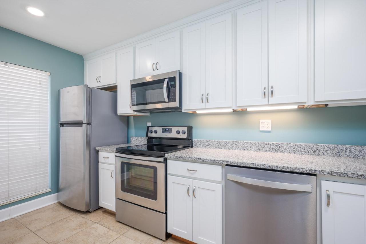 Sea Place 11205