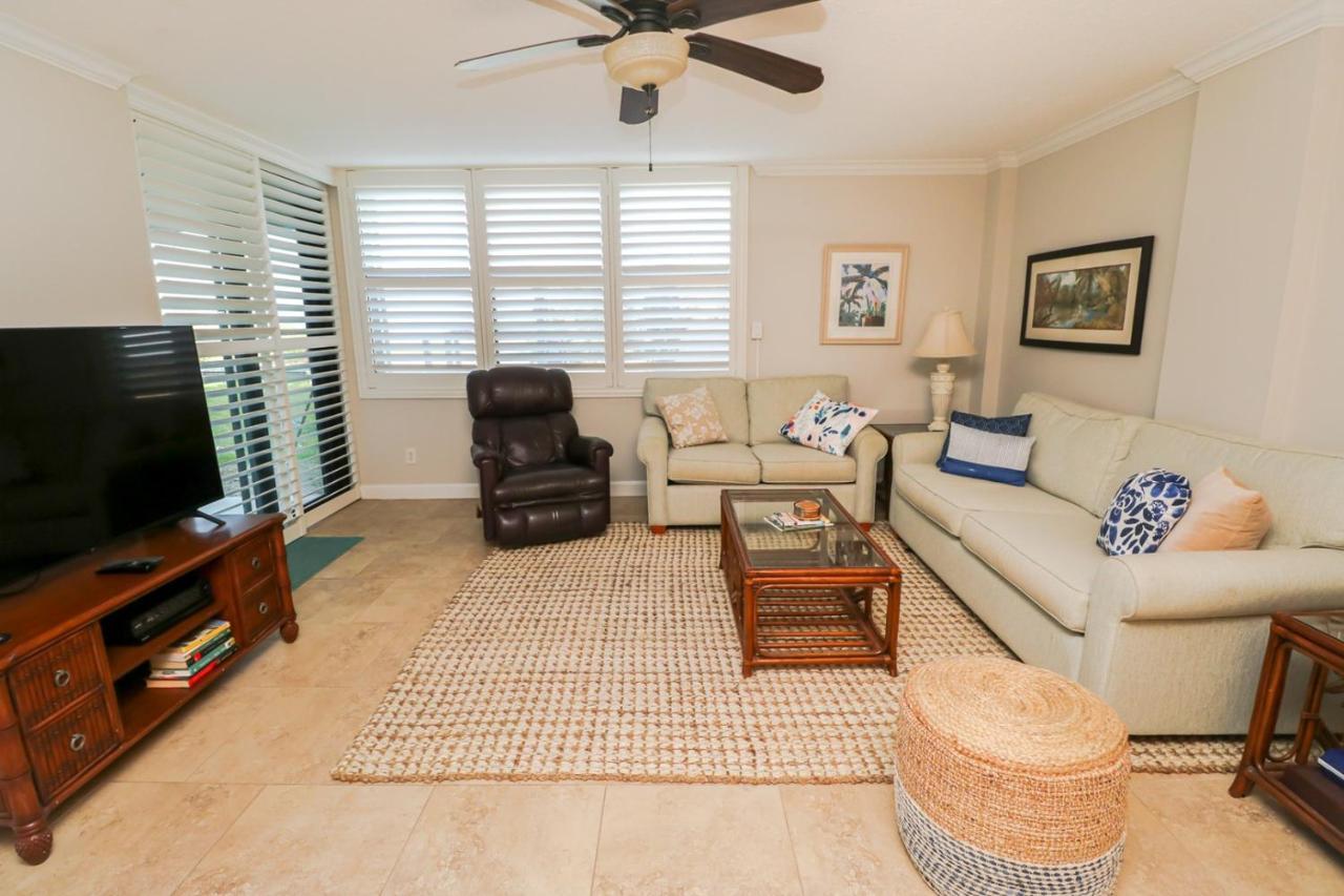 Dollar 1-105 Holiday home