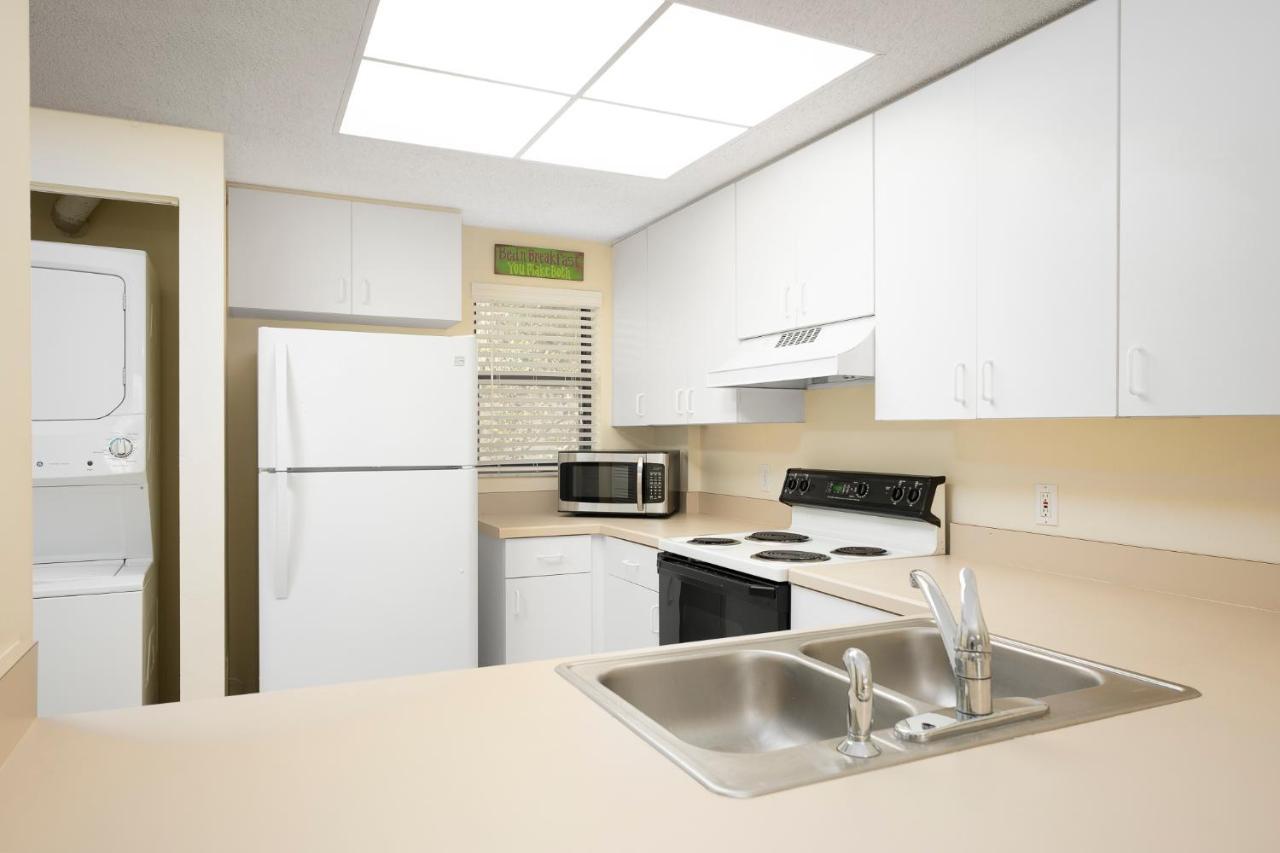 Ocean Village Club Q14, Ocean View, 2 Bedrooms, Pet Friendly, Wifi, Sleeps 6 Apartment