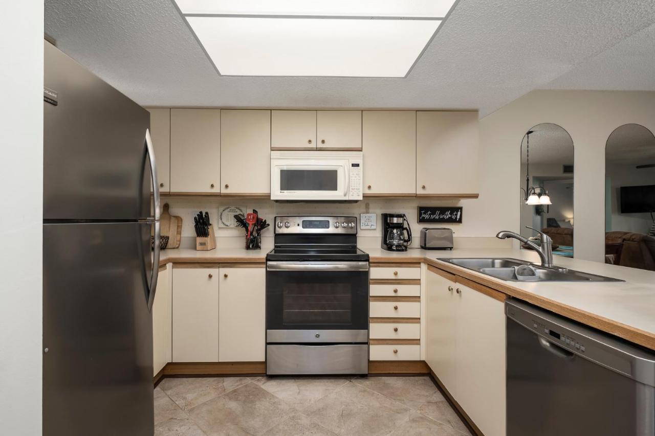 Ocean Village Club E15 Apartment *