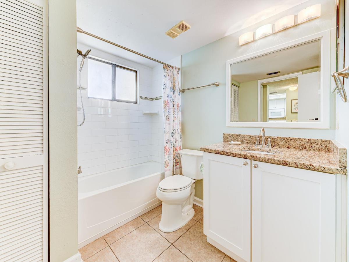 Ocean Village Club N16 Apartment