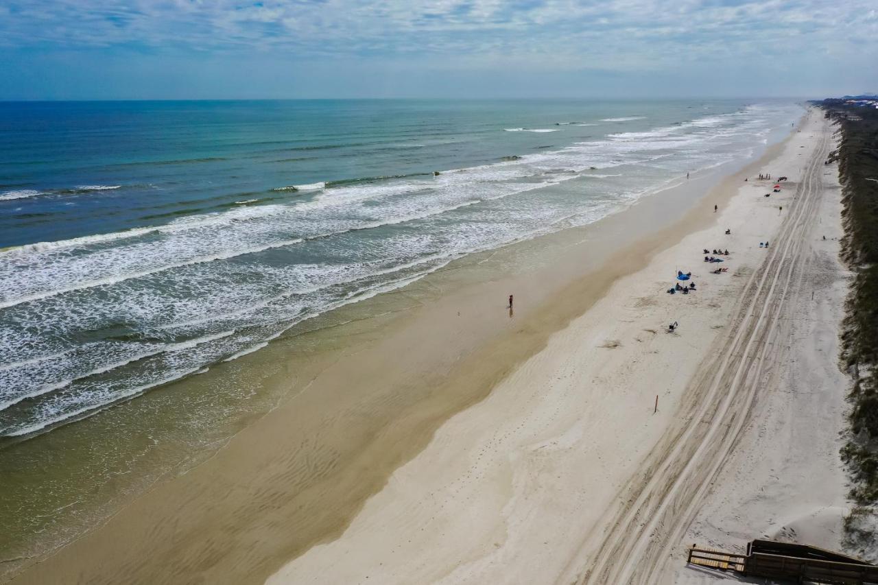 Holiday home Four Winds Oceanfront