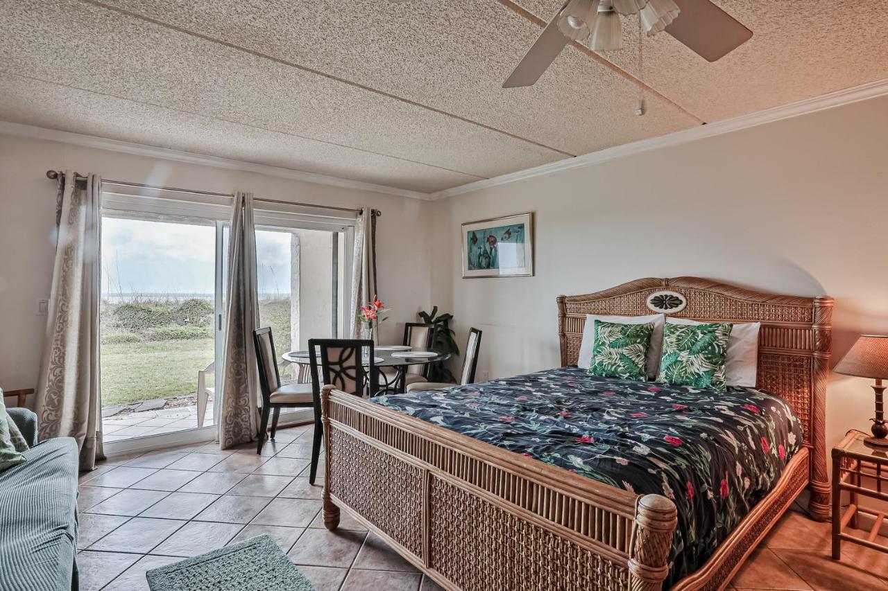 Four Winds Oceanfront *