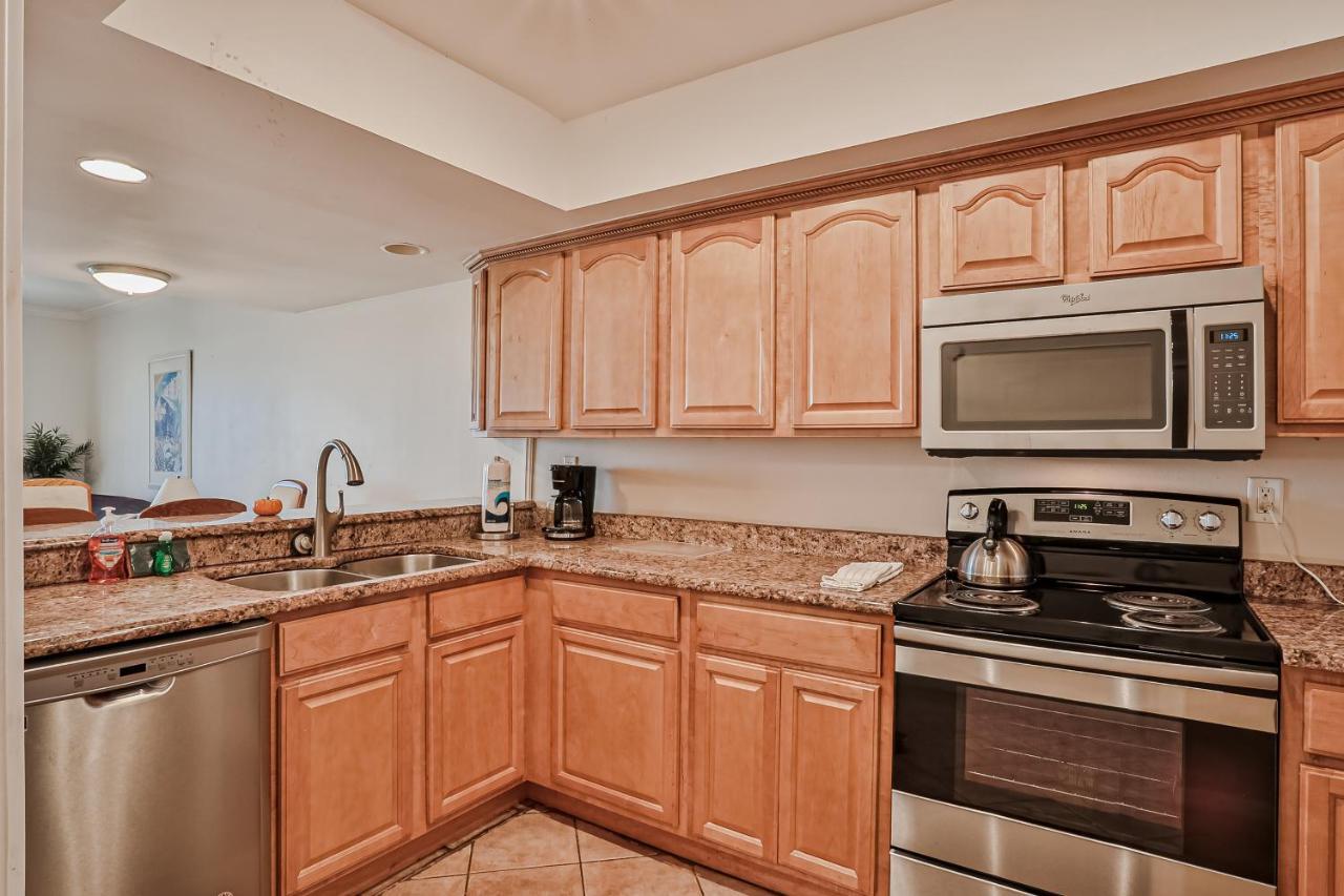 Four Winds Oceanfront Holiday home *