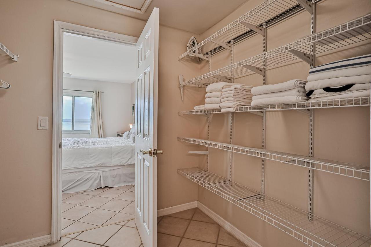 Four Winds Oceanfront Holiday home