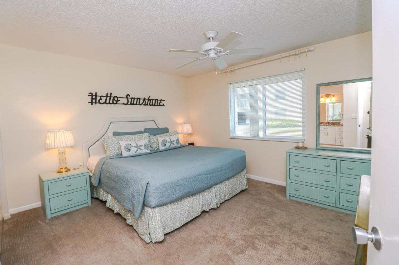 Holiday home Ocean Village Club P14 *