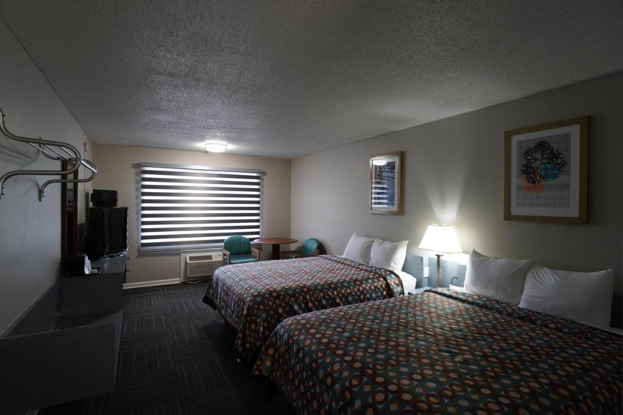 Economy Historic District Inn 2*