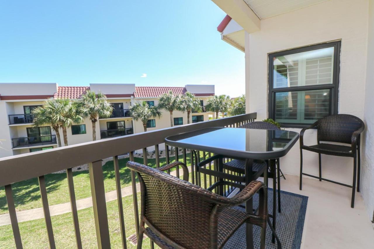 Holiday home Ocean Village Club R35