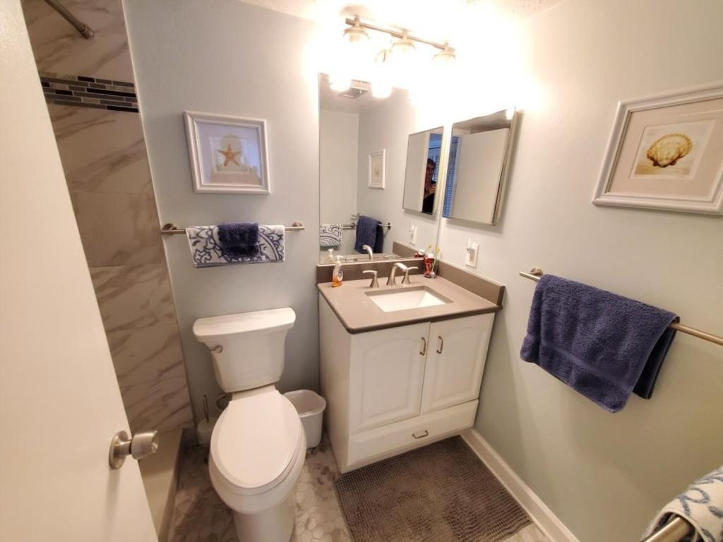 Island House D222 Apartment *