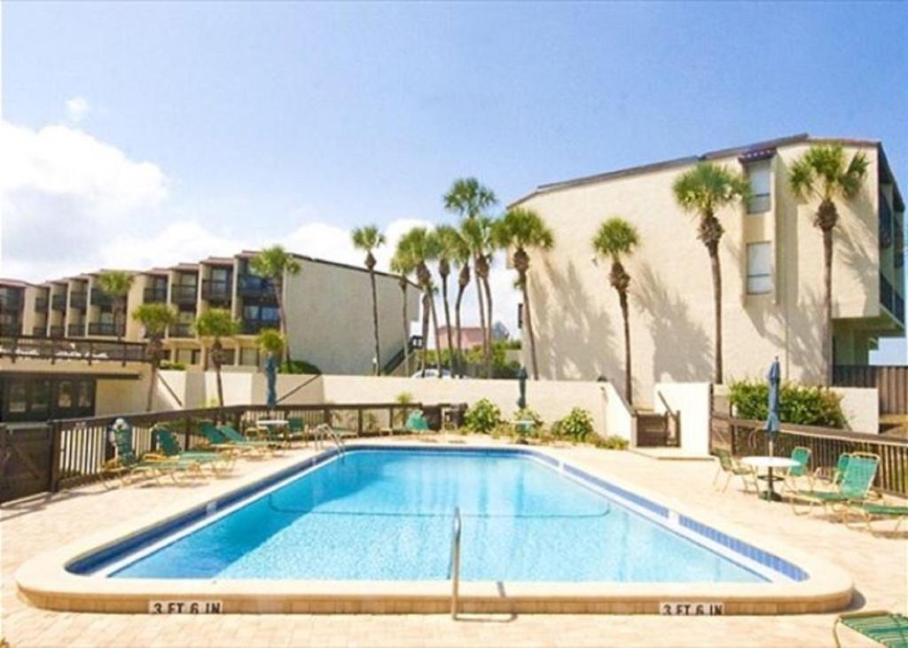 Island House D222 Apartment *