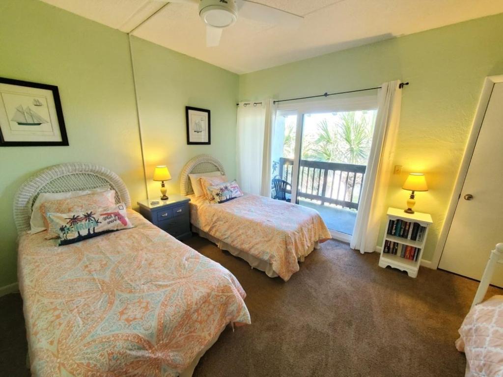 Island House D222 Apartment