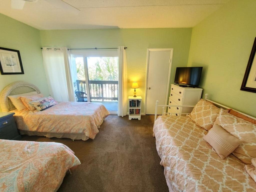 Island House D222