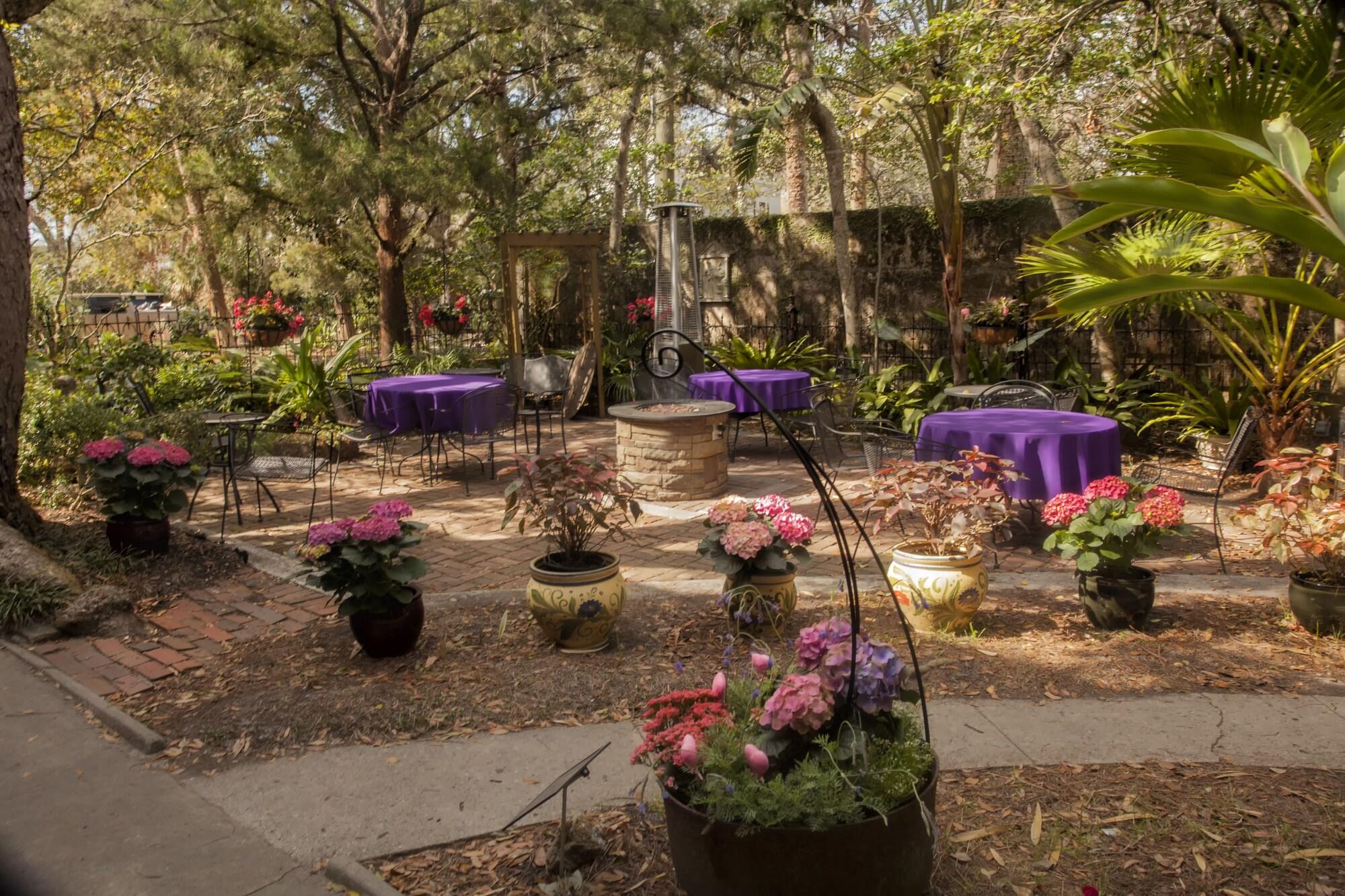 St. Francis - Bed & Breakfast