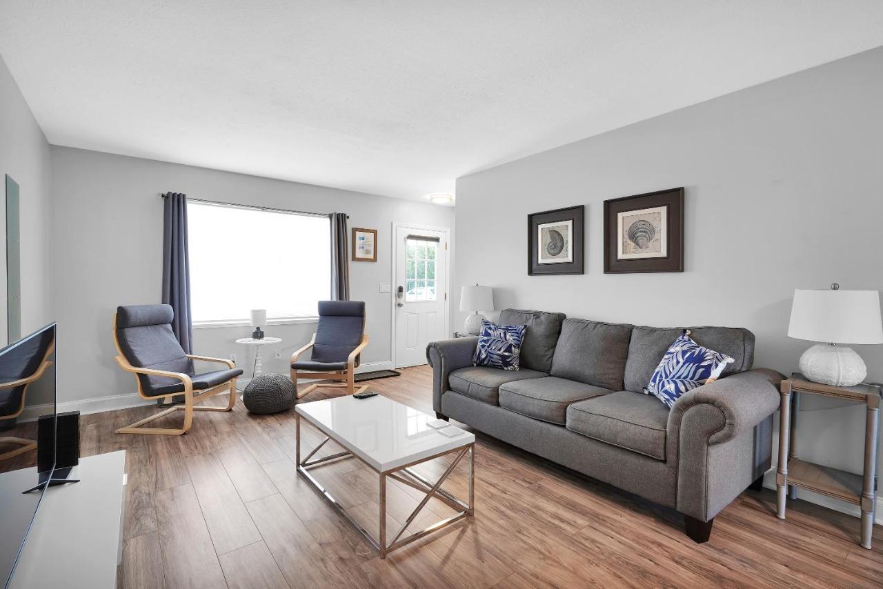 Cozy 2-bedroom Townhouse Close To Crescent Beach Casa de férias