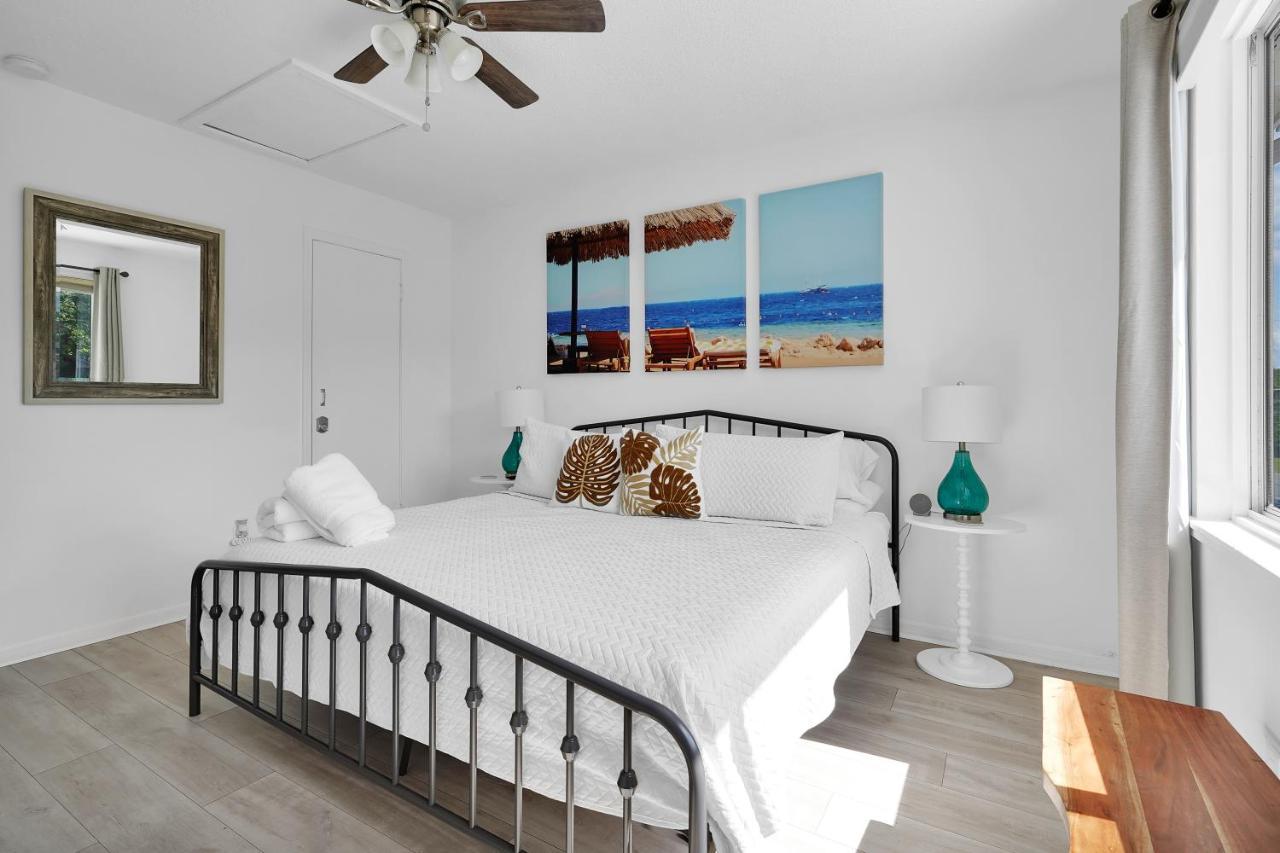 Cozy 2-bedroom Townhouse Close To Crescent Beach