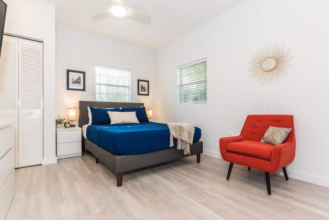 The At Old Mission Walking Distance To Downtown And Onsite Parking *