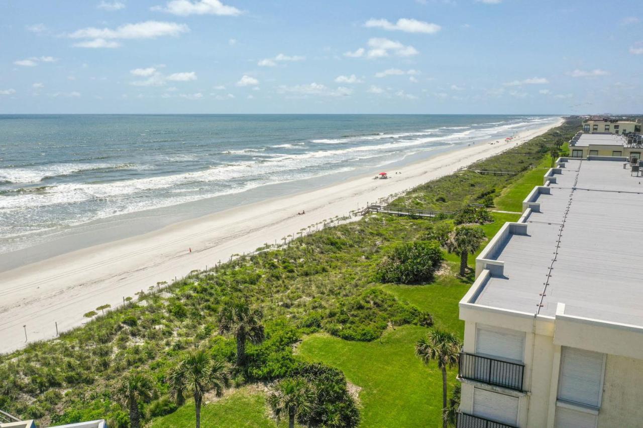 Apartment Dollar I 108