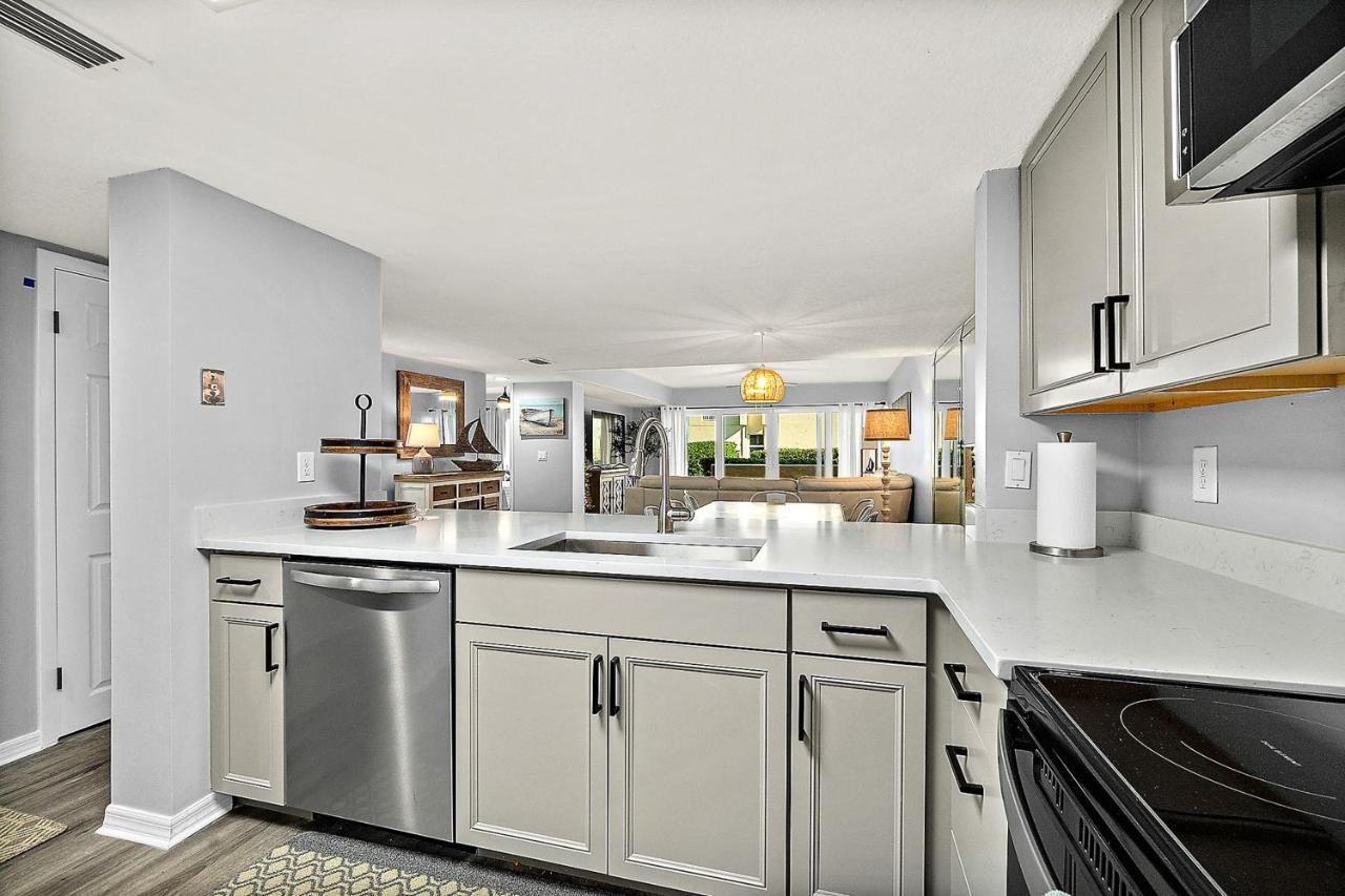 Pier Point South 37 Apartment *