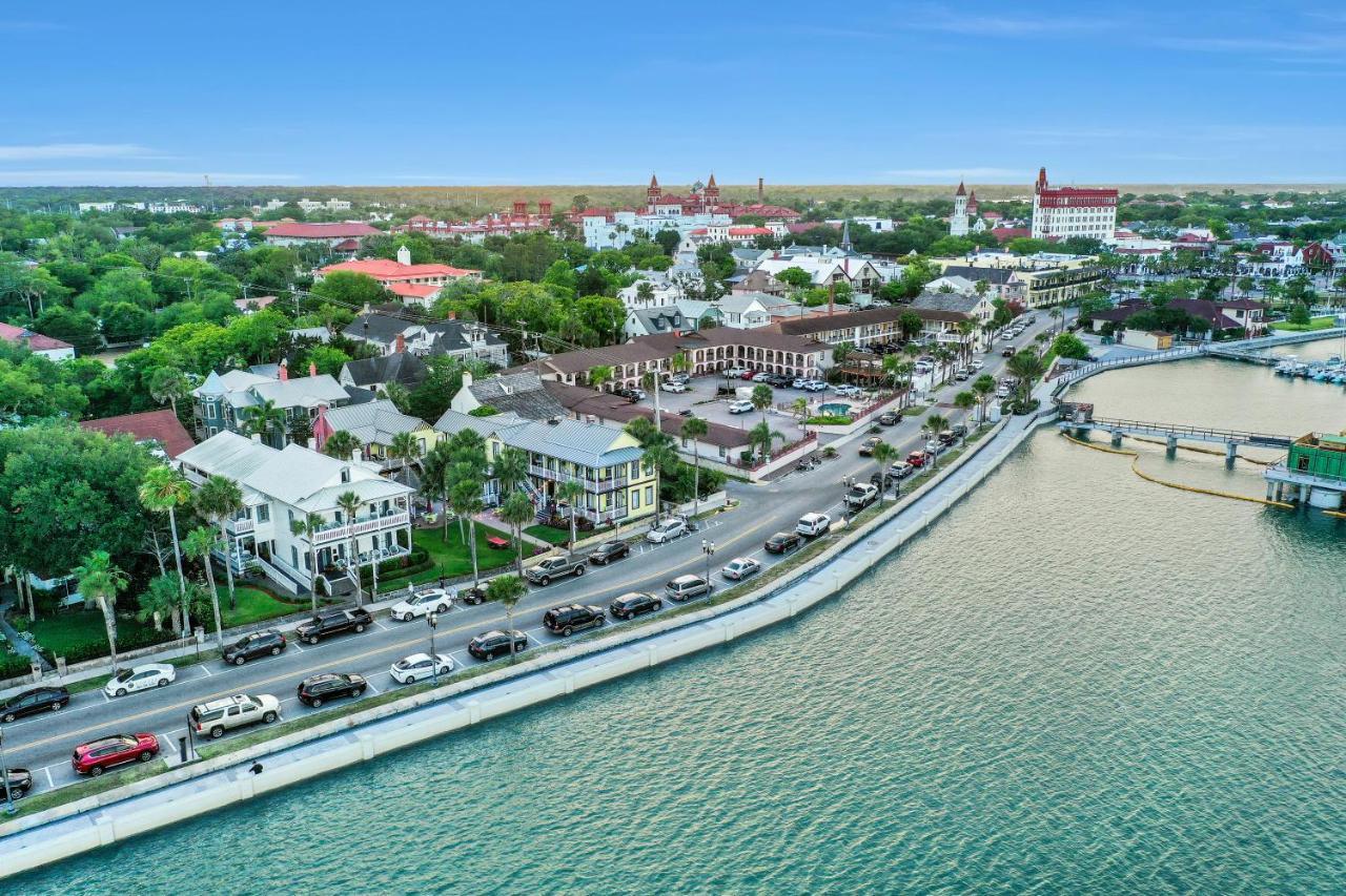 Bed & Breakfast Bayfront Westcott House 3*