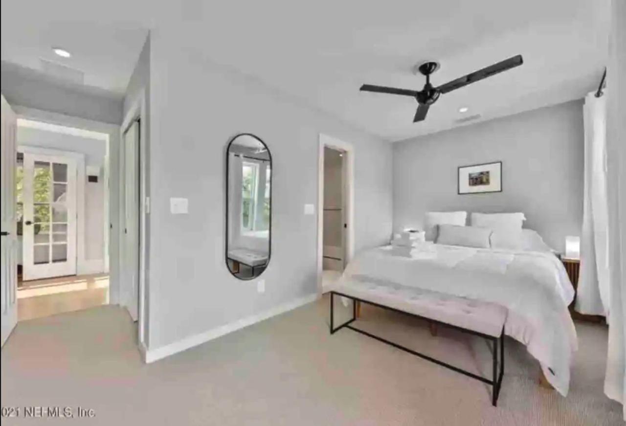 Casa Escuela Holiday home