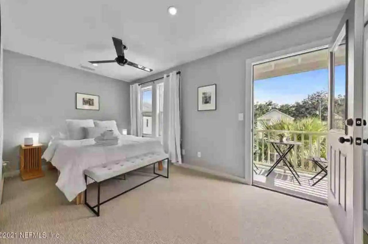 Casa Escuela Holiday home