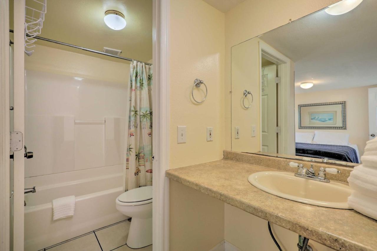 Surfside Oceanfront With Access! Holiday home