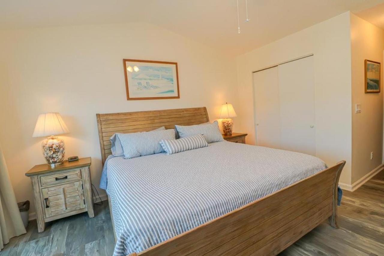 Sea Place 14254 Holiday home *