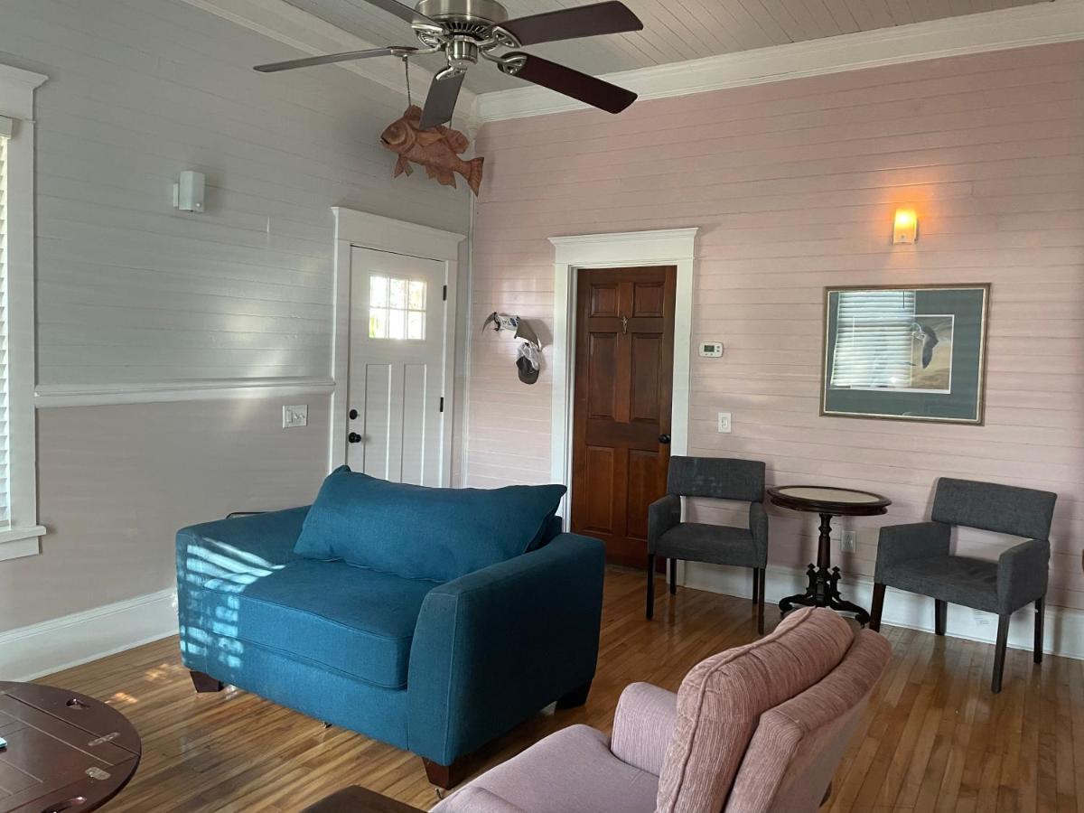 Guest house 150 Year Old Restored Lincolnville *