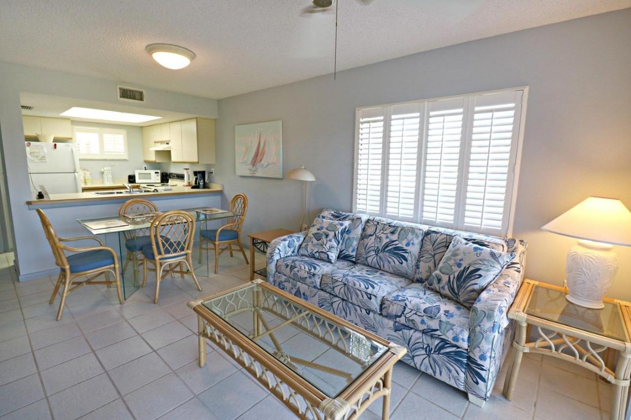 Holiday home Ocean Village Club C14