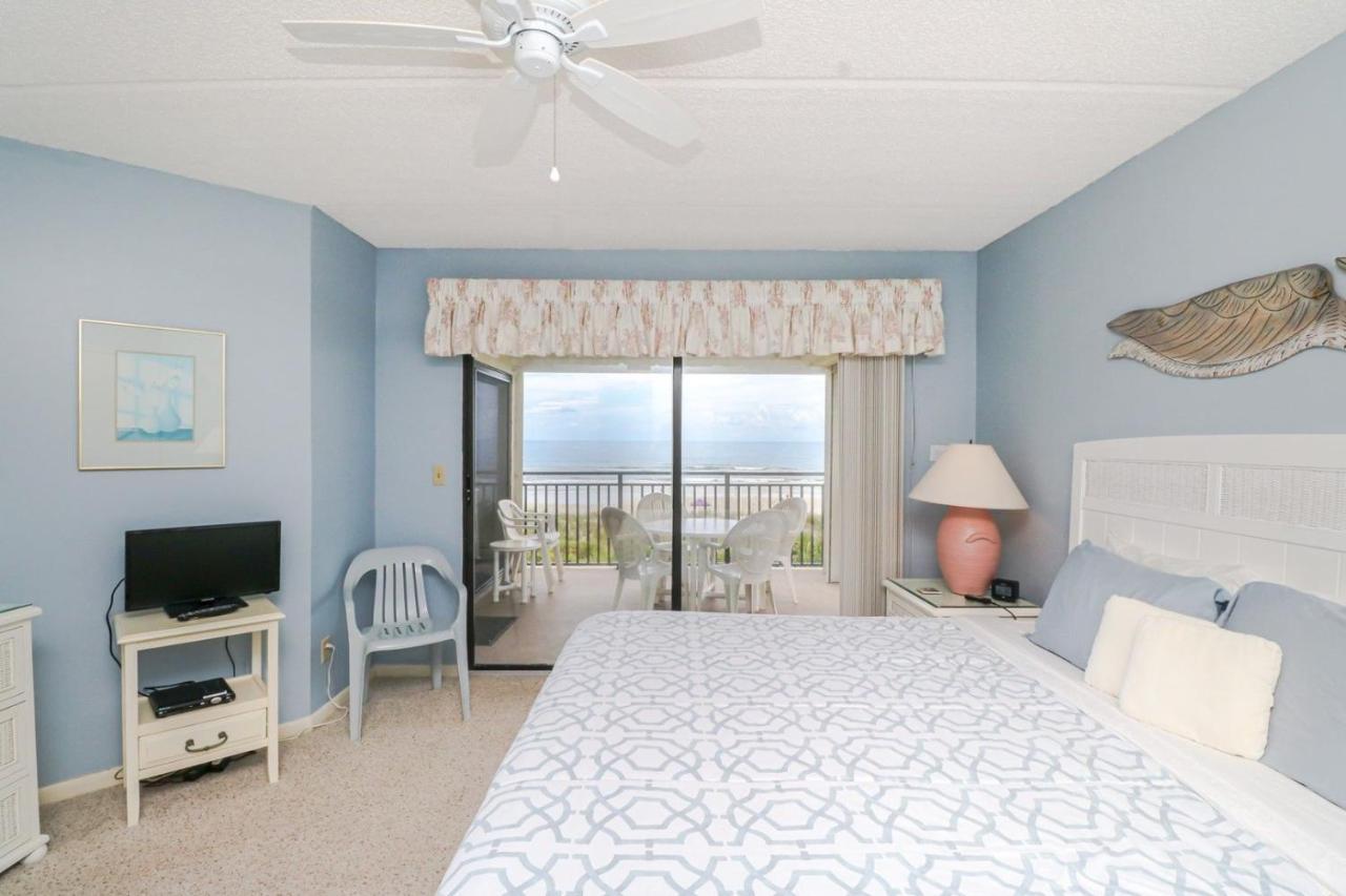Holiday home Windjammer 212 *
