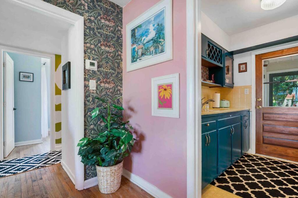 The Madonna Bungalow *