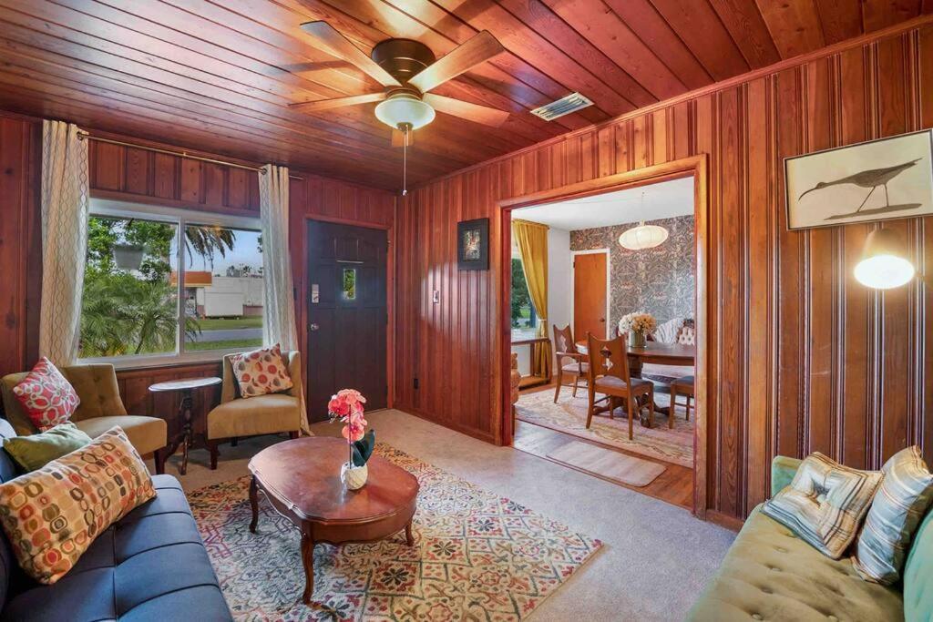 The Madonna Bungalow Villa *