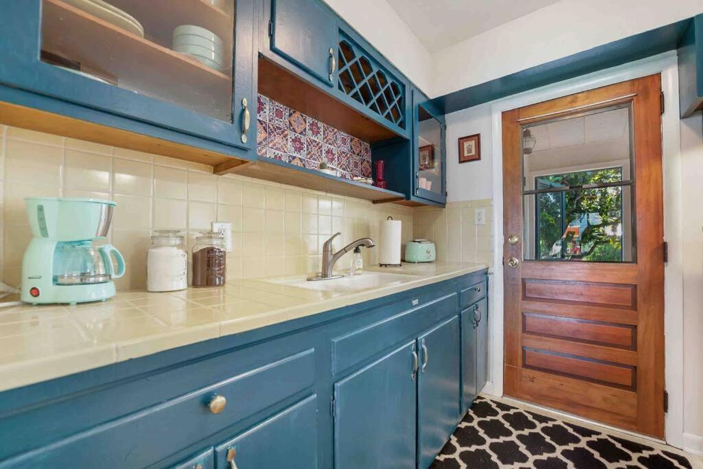 The Madonna Bungalow * St. Augustine