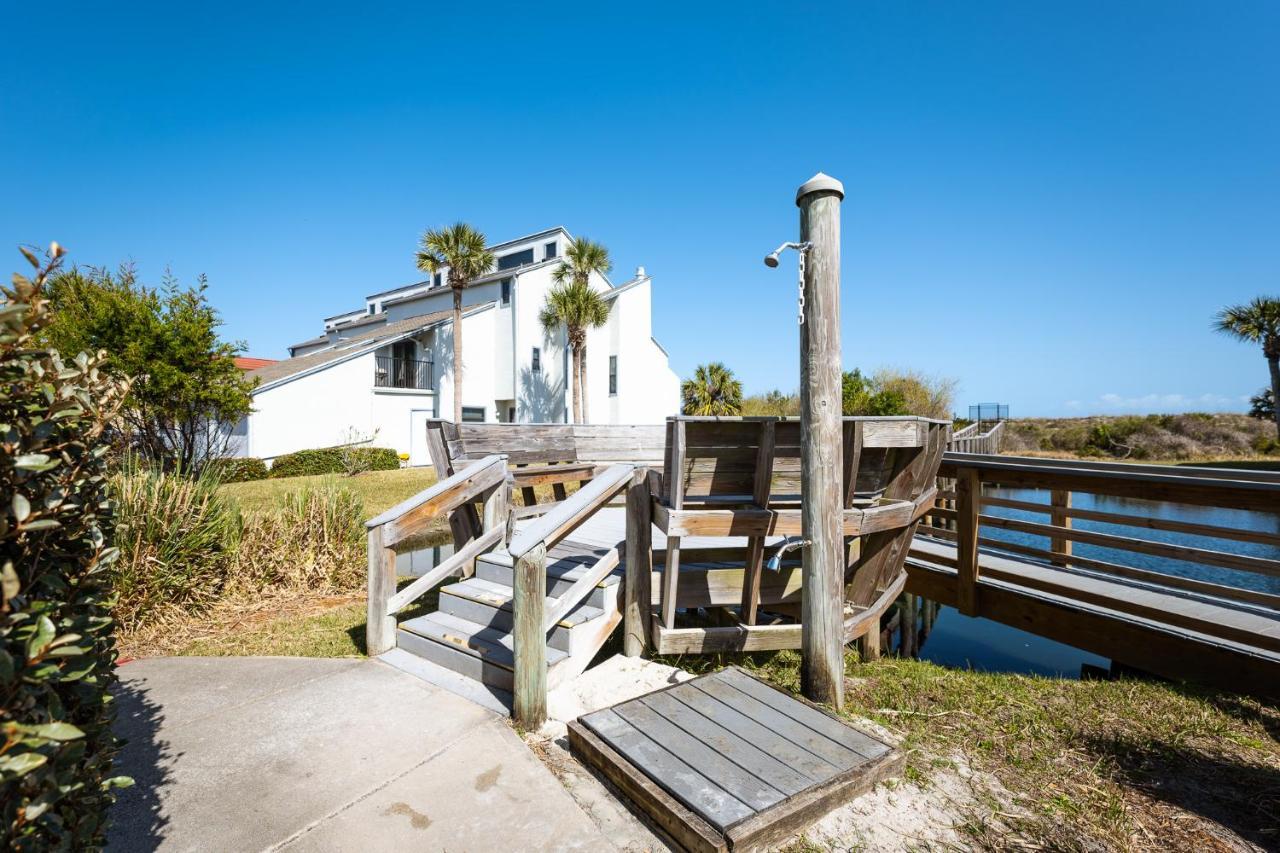 Sea Winds 51 Apartment