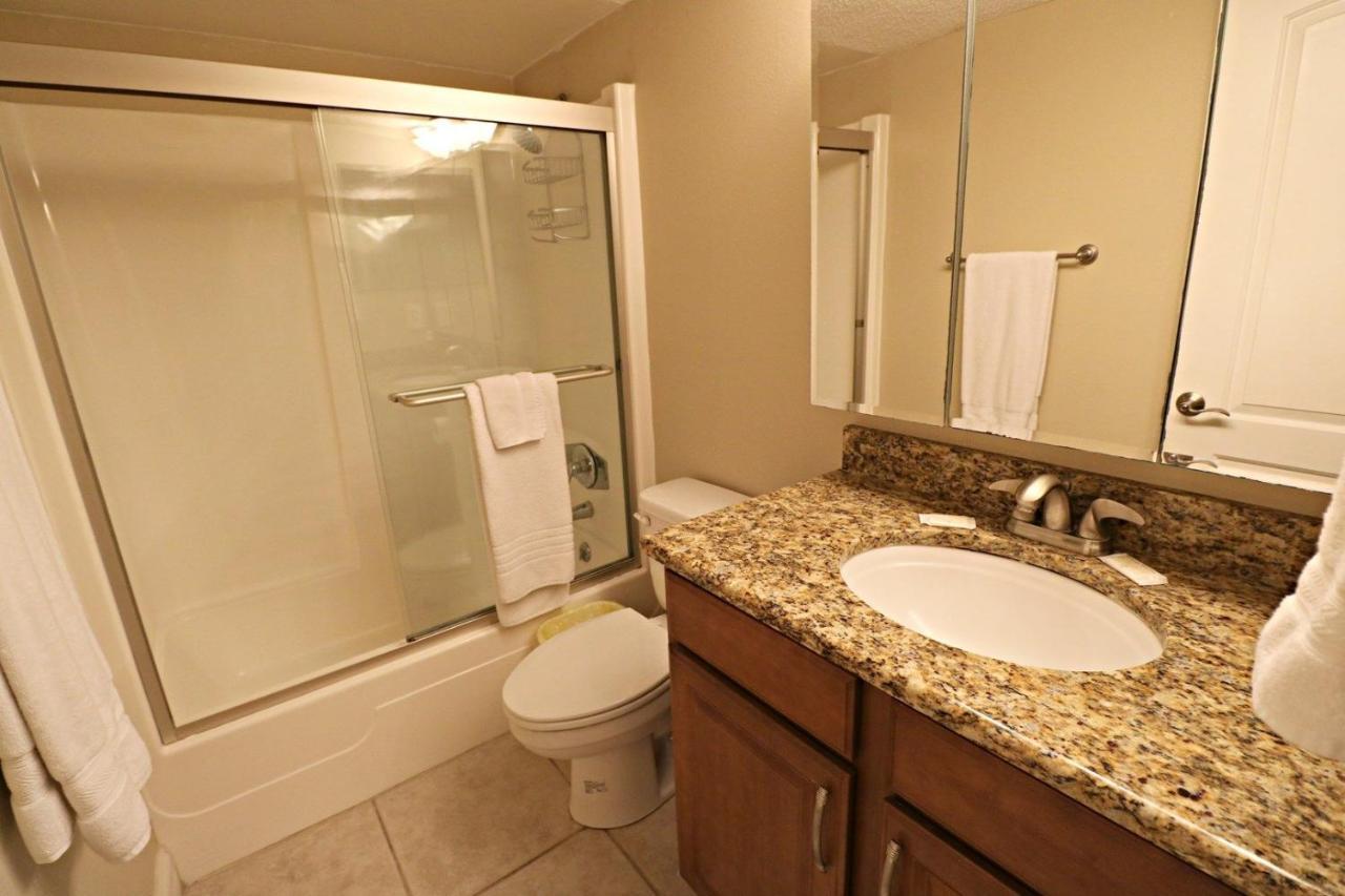 St Augustine & Tennis Club 202 *
