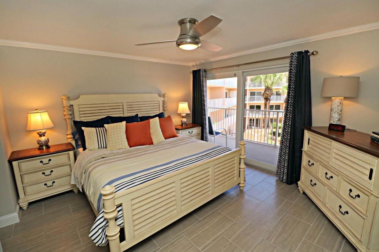 St Augustine & Tennis Club 303