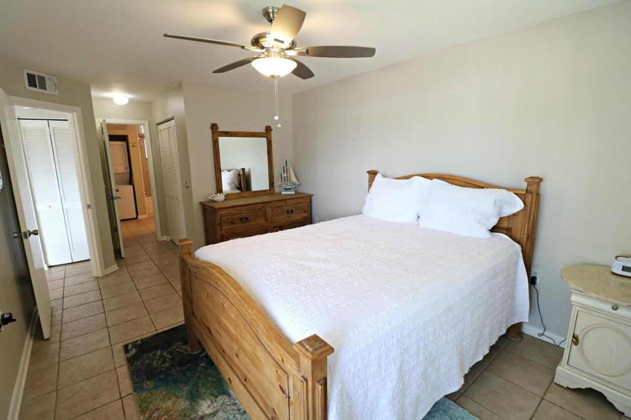 Ocean Village Club N31