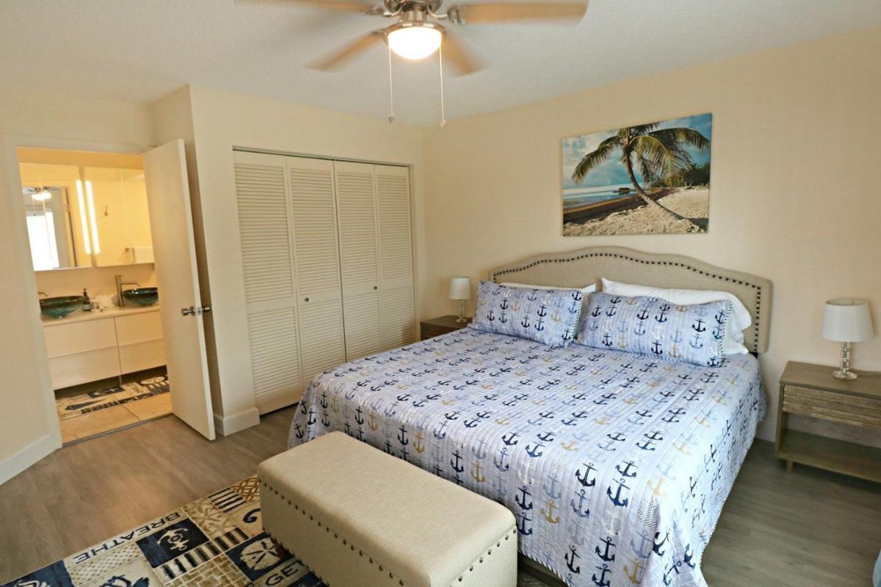 Ocean Village Club K32