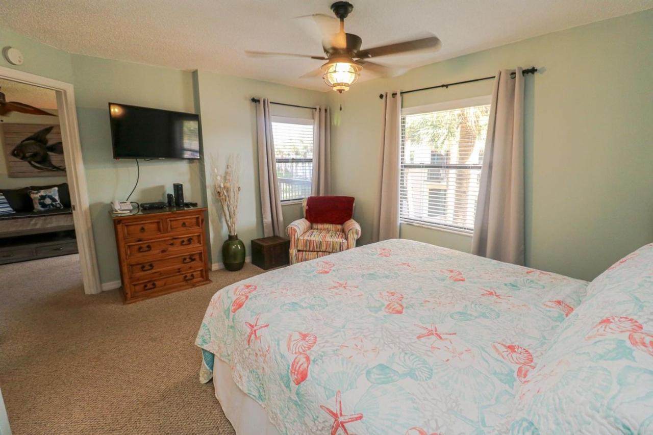 Holiday home Ocean Village Club R22