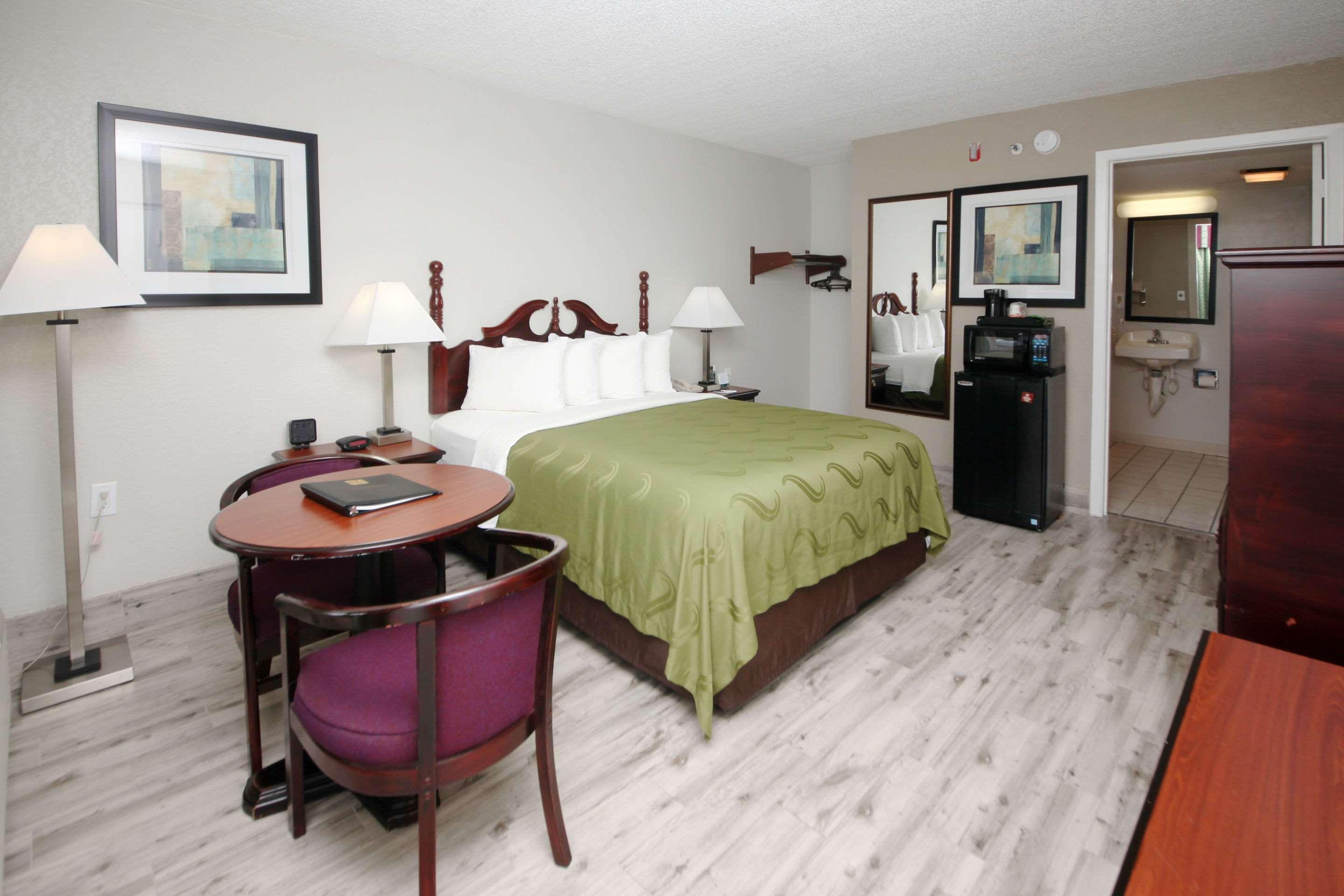 Pensão Quality St Augustine Outlet Mall 3*