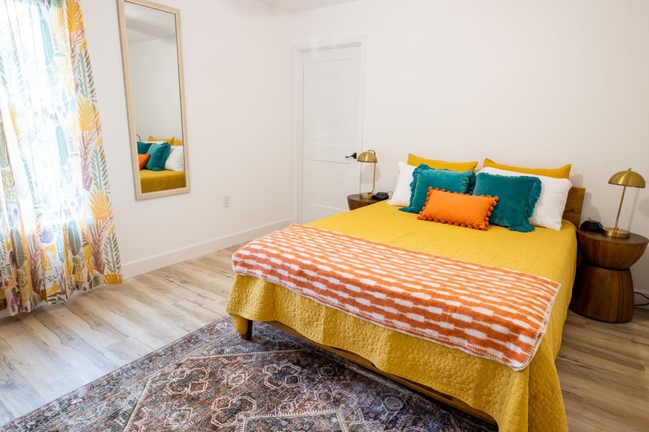 Recharge Getaway To Historic Downtown & New Build Holiday home *