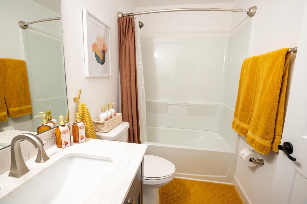 Recharge Getaway To Historic Downtown & New Build St. Augustine