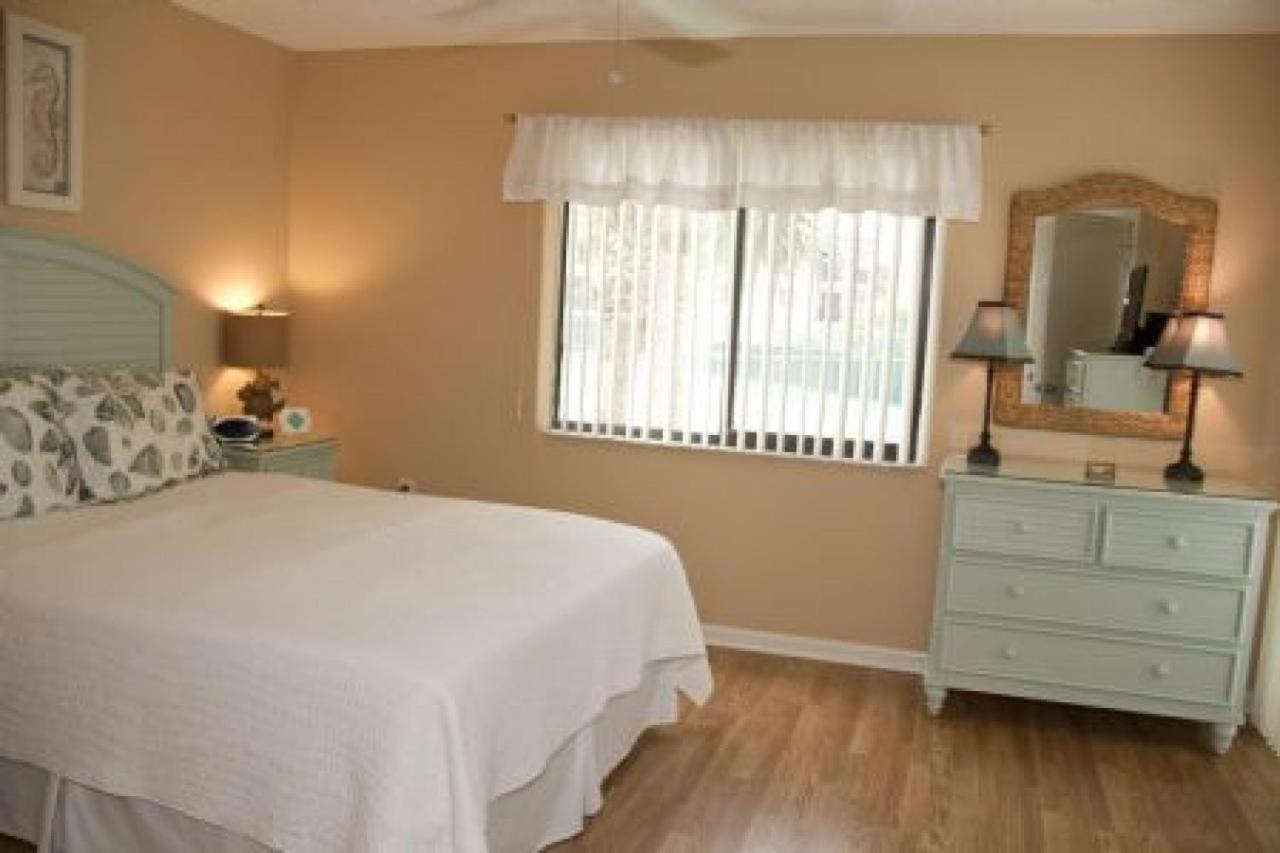 Ocean Village Club G25