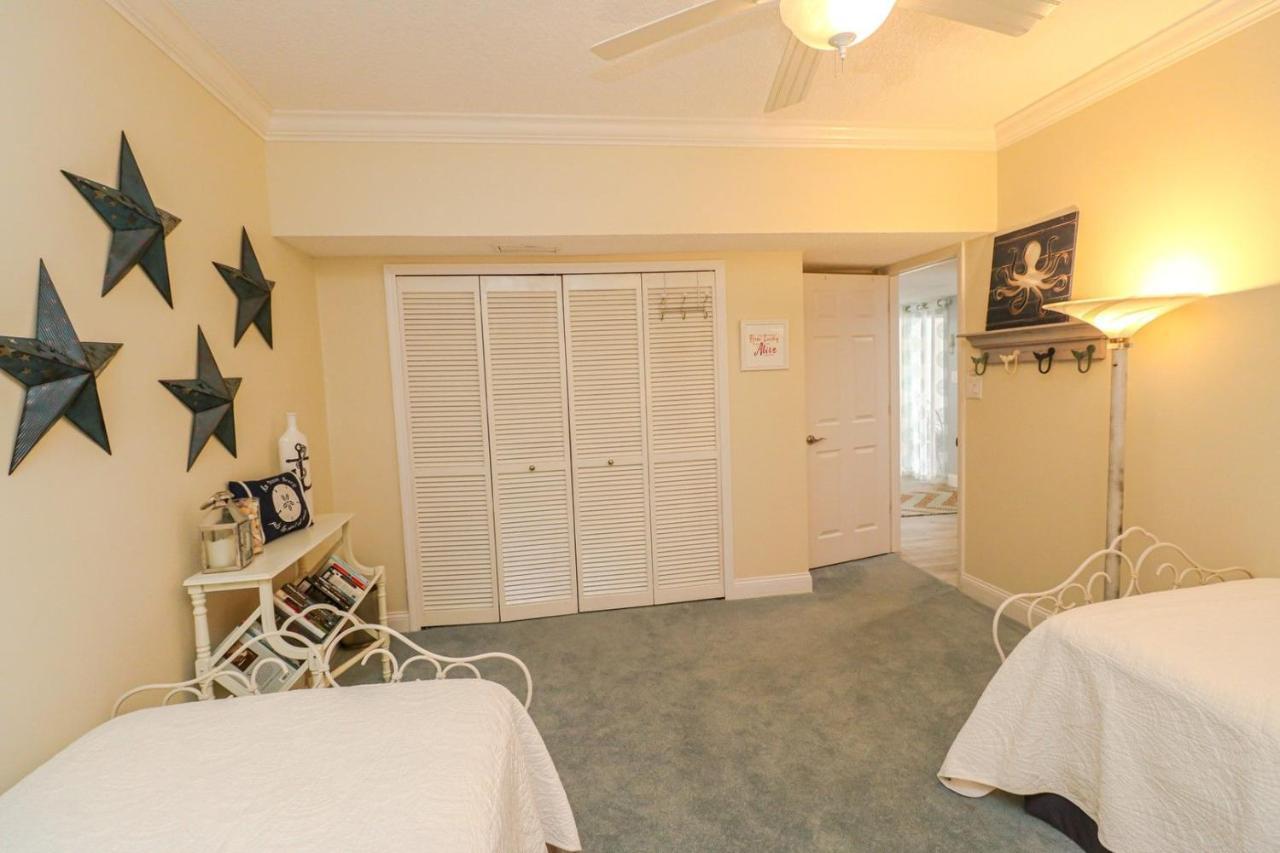 Ocean Sunrise 505 Holiday home