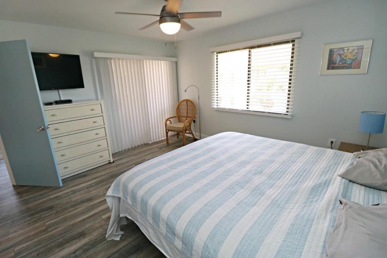 Ocean Village Club G32 *