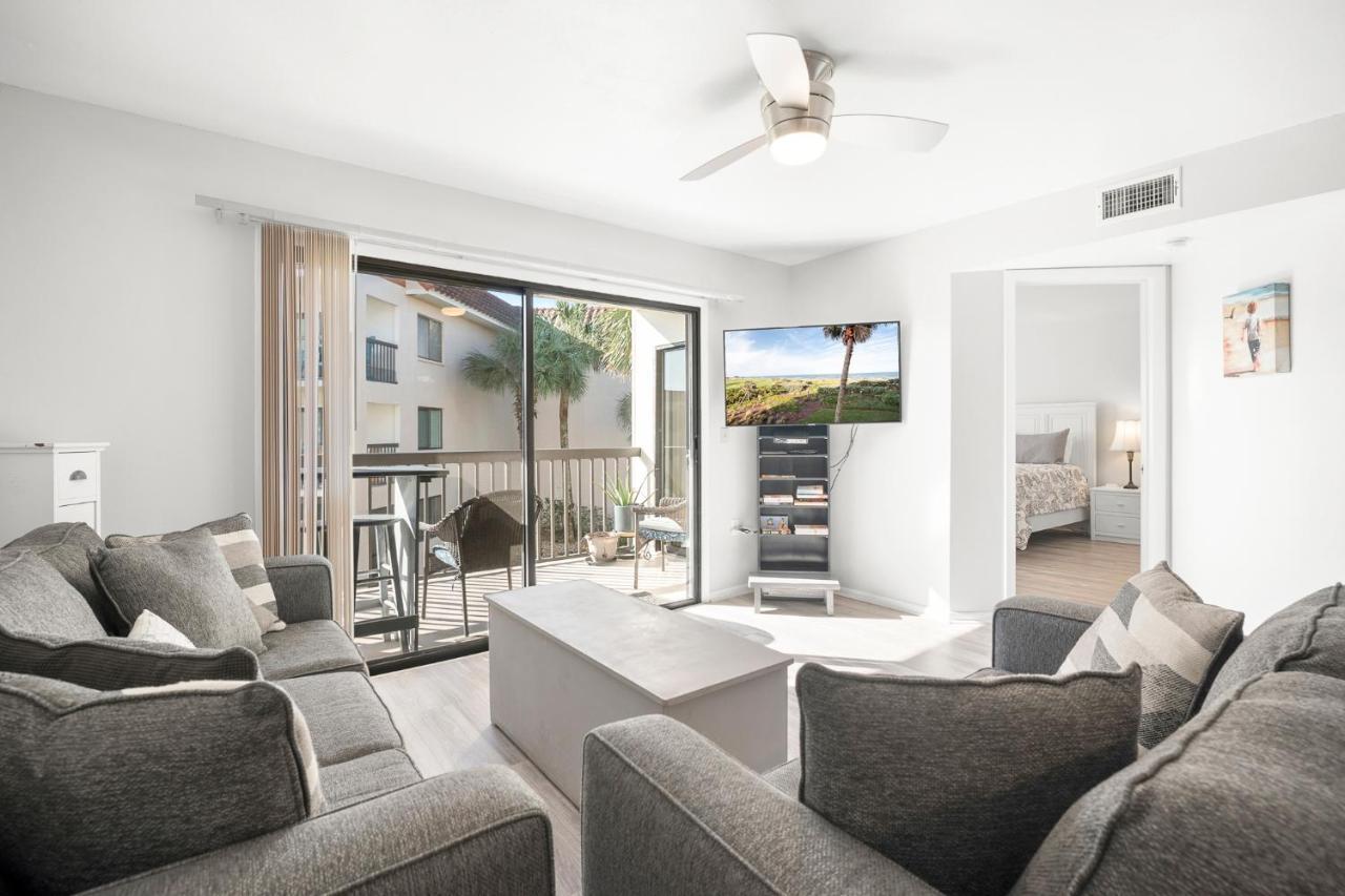 Ocean Village Club J24 Apartment