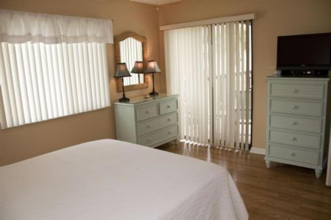 Ocean Village Club G25